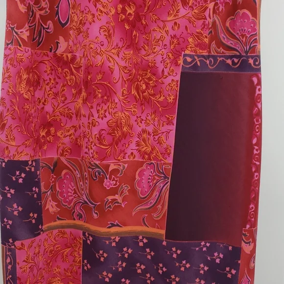 Tristan & Iseut  red/pink maxi sleeveless dress - Picture 3 of 7